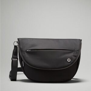 Lululemon all night festival bag 5L